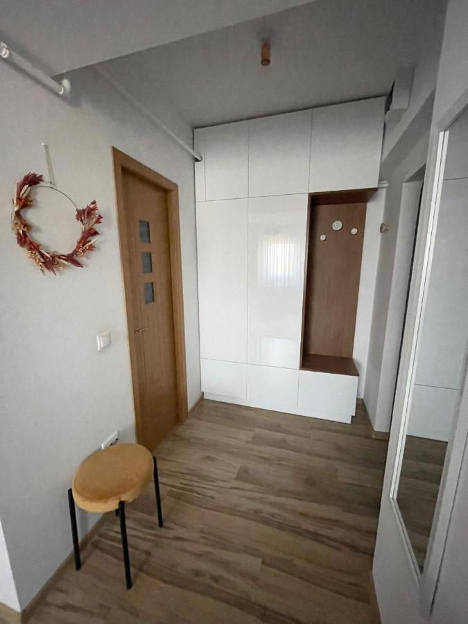 Cozy Apartment - Near Airport And Palas Mall Iasi Exterior photo
